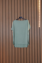 Carica l'immagine nel visualizzatore di Gallery, T Shirt Marilena