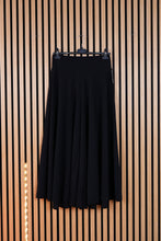 Carica l'immagine nel visualizzatore di Gallery, Gonna Pantalone Fra