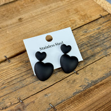 Carica l'immagine nel visualizzatore di Gallery, Set Orecchini Love