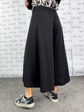 Carica l&#39;immagine nel visualizzatore di Gallery, Gonna Pantalone Fra
