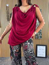 Carica l&#39;immagine nel visualizzatore di Gallery, Canotta Curvy Chiara
