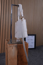 Carica l'immagine nel visualizzatore di Gallery, Borsa Eleonora
