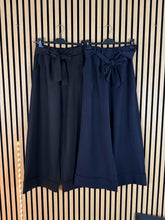 Carica l'immagine nel visualizzatore di Gallery, Pantalone Elisa
