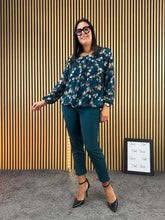 Carica l&#39;immagine nel visualizzatore di Gallery, Camicia Ester
