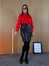 Carica l'immagine nel visualizzatore di Gallery, Gonna Ecopelle
