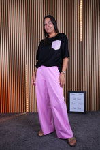 Carica l'immagine nel visualizzatore di Gallery, T Shirt Curvy Taschino
