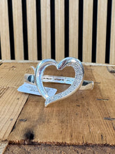 Carica l&#39;immagine nel visualizzatore di Gallery, Bracciale Cuore
