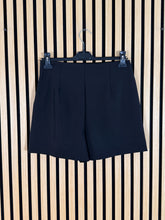 Carica l'immagine nel visualizzatore di Gallery, Gonna Short Alma
