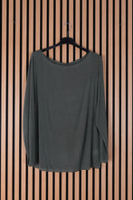 Carica l'immagine nel visualizzatore di Gallery, Maglia Curvy Alba
