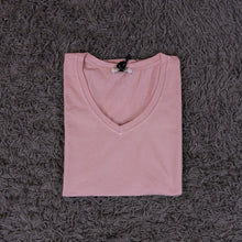 Carica l'immagine nel visualizzatore di Gallery, T Shirt Altamira  V
