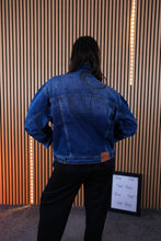 Carica l'immagine nel visualizzatore di Gallery, Giacca in Jeans

