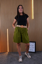 Carica l'immagine nel visualizzatore di Gallery, Short Curvy Asia
