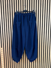 Carica l'immagine nel visualizzatore di Gallery, Pantalone Giulia
