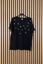 Carica l'immagine nel visualizzatore di Gallery, T Shirt Cuori

