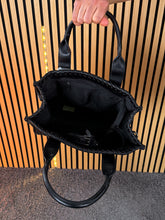 Carica l'immagine nel visualizzatore di Gallery, Borsa Camilla
