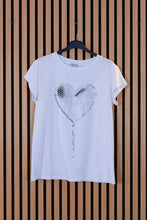 Carica l'immagine nel visualizzatore di Gallery, T Shirt Livia
