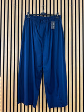 Carica l&#39;immagine nel visualizzatore di Gallery, Pantalone Over Marina
