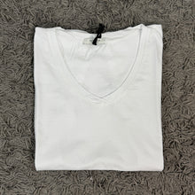 Carica l&#39;immagine nel visualizzatore di Gallery, T shirt Altamira  V
