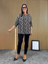 Carica l&#39;immagine nel visualizzatore di Gallery, Camicia Curvy Mia
