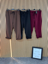 Carica l&#39;immagine nel visualizzatore di Gallery, Pantalone Over Amy
