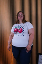 Carica l'immagine nel visualizzatore di Gallery, T Shirt Curvy Ciliegie
