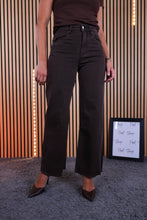 Carica l'immagine nel visualizzatore di Gallery, Jeans Amelia
