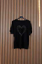 Carica l'immagine nel visualizzatore di Gallery, T Shirt curvy Ilaria
