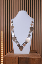 Carica l'immagine nel visualizzatore di Gallery, Collana Lovely
