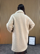Carica l&#39;immagine nel visualizzatore di Gallery, Cappotto Teddy
