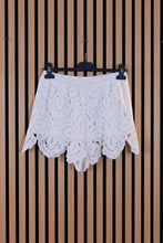 Carica l'immagine nel visualizzatore di Gallery, Short Macrame Mare
