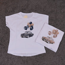 Carica l'immagine nel visualizzatore di Gallery, T Shirt Over Palloncini
