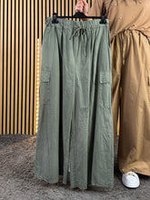 Carica l&#39;immagine nel visualizzatore di Gallery, Pantalone Over Gaia
