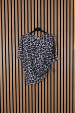 Carica l'immagine nel visualizzatore di Gallery, T Shirt Desire
