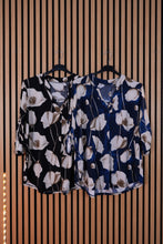 Carica l'immagine nel visualizzatore di Gallery, Maglia Over Sara
