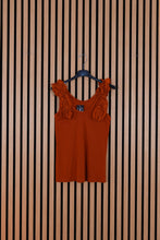 Carica l'immagine nel visualizzatore di Gallery, T shirt Sara
