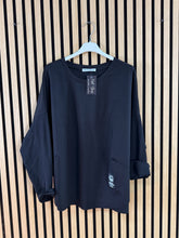 Carica l&#39;immagine nel visualizzatore di Gallery, Maglia Giulia

