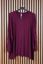 Carica l'immagine nel visualizzatore di Gallery, Maglia Curvy Sara

