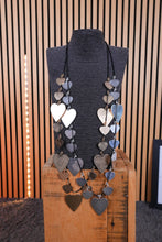 Carica l'immagine nel visualizzatore di Gallery, Collana Lovely

