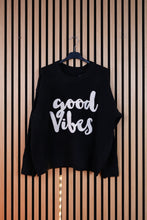 Carica l'immagine nel visualizzatore di Gallery, Maglione Good Vibes
