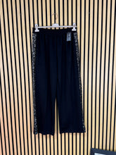 Carica l&#39;immagine nel visualizzatore di Gallery, Pantalone Over Sara
