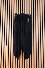 Carica l'immagine nel visualizzatore di Gallery, Pantalone Lara
