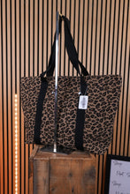Carica l'immagine nel visualizzatore di Gallery, Borsa Mare Leopard

