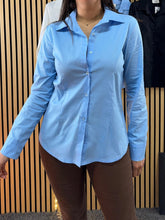 Carica l&#39;immagine nel visualizzatore di Gallery, Camicia Basica
