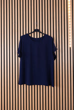 Carica l'immagine nel visualizzatore di Gallery, Camicia Over Rita
