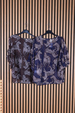 Carica l'immagine nel visualizzatore di Gallery, Camicia Over Zebra

