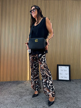 Carica l&#39;immagine nel visualizzatore di Gallery, Pantalone Over Dalila
