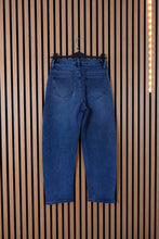 Carica l'immagine nel visualizzatore di Gallery, Jeans Linda
