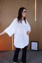 Carica l'immagine nel visualizzatore di Gallery, Maglioncino Curvy Isabel
