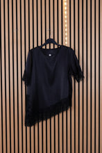 Carica l'immagine nel visualizzatore di Gallery, Camicia Pizzo
