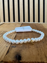 Carica l&#39;immagine nel visualizzatore di Gallery, Bracciale Perle Sottile
